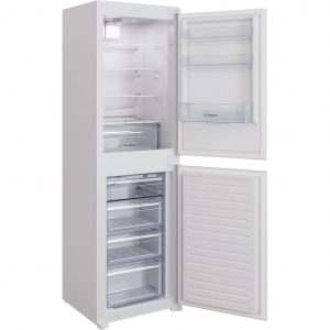 Indesit Built in fridge freezer: frost free