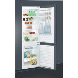 Indesit Built in fridge freezer