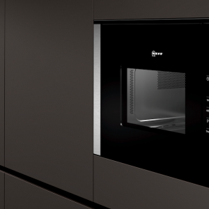 Neff HLAWD23N0B, Built-in microwave oven